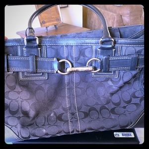 Coach handbag- gentle loved